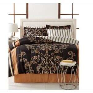 Fairfield Square Collection Sabrina Reversible 8 Pc. Comforter Sets